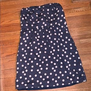 Limited strapless dress